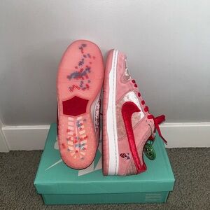 Nike Dunks Strangelove